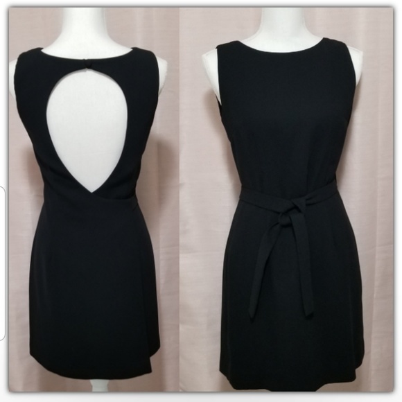 Ann Taylor Dresses & Skirts - 🌹FLASH SALE Ann taylor wrap style dress
